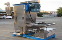 博昌塑料顆粒脫水機結構配置